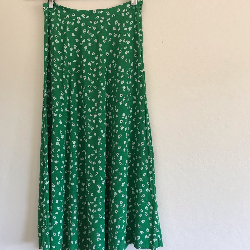 Floral Mdi Skirt